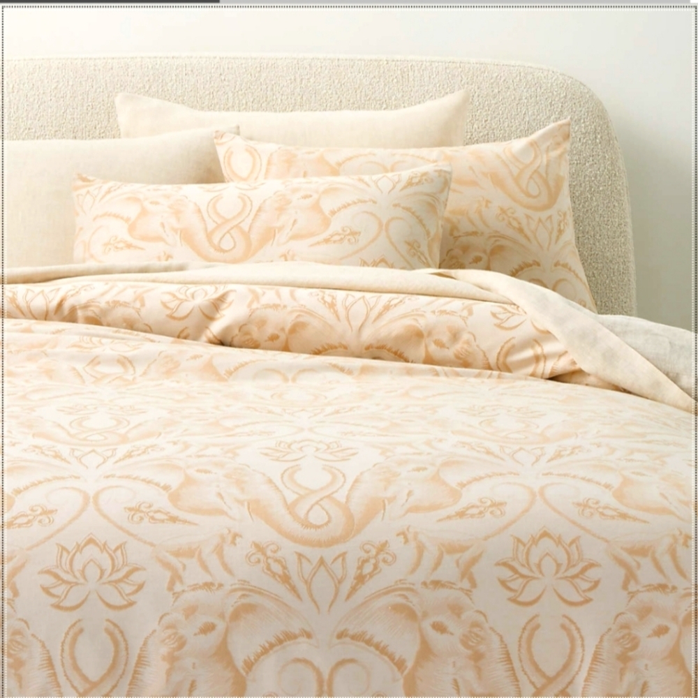 ❤️BUY 2 GET 1 FREE Entwined Elephants Natural King Duvet Cover,The White Lotus